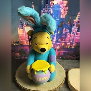 Disney Winnie the Pooh talking easter bunny applauses tested works
